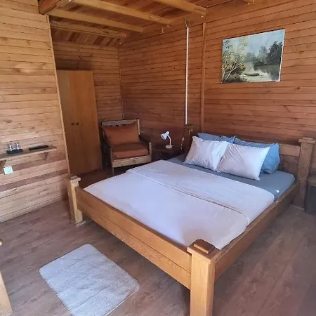 Carev منتجع Ždrelo